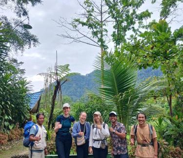 Bukit Lawang Apartment | Aini House