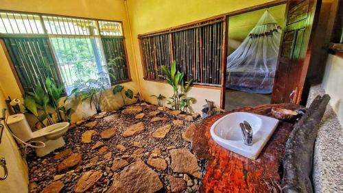 Bukit Lawang Apartment | Aini House