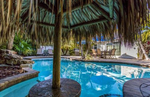 Holmes Beach House | Beachfront Ainsley Beach House with Pool & Ocean Views