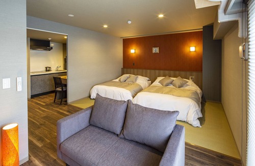 Imari Apartment | Discover Aioibashi Bettei: Spa, Breakfast & Family-Friendly