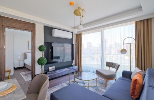 Basaksehir Apartment | Relax at Air Başakşehir Residence with Pool & Spa Amenities