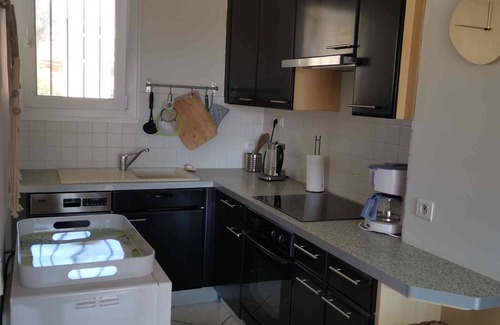 La Faviere Apartment | Spacious 6-Person Apartment with Ocean View in La Favière