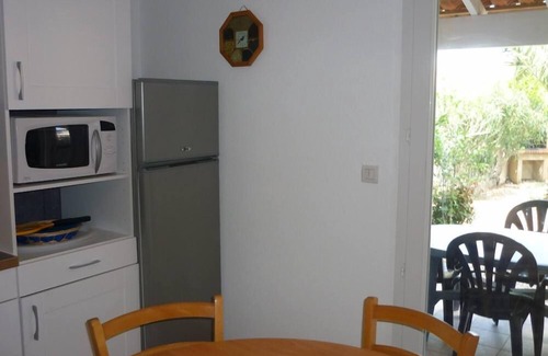 Portiragnes-Plage House | Ideal Villa with Pool and Ocean View, Steps from the Beach