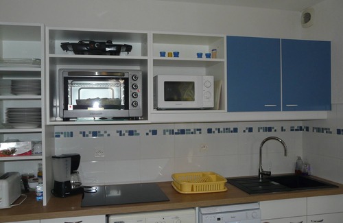 Vaison-la-Romaine House | air-conditioned villa T3 garden terrace in holiday village pool 01/05 to30/09