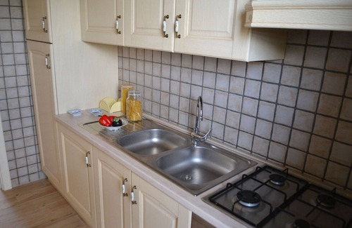 Roca Vecchia Villa | Beachside Apartment with Balcony and Ocean View Amenities