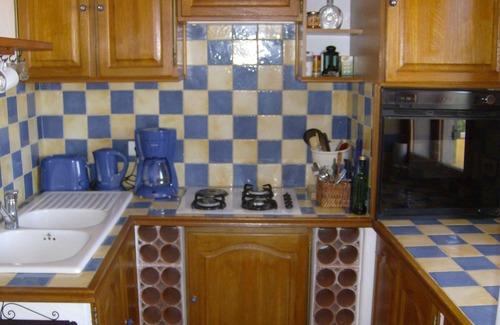 Roussillon Apartment | Cozy Country Cottage with Pool and Terrace in Luberon
