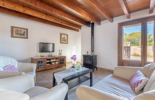 Arta Villa | Air-Conditioned Country House Close to the Beach with Pool, Wi-Fi and Terrace