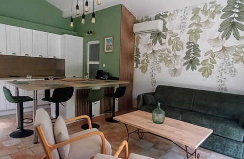 Boulbon Cottage | Cozy Cottage in Provence: Perfect for Families & Pets