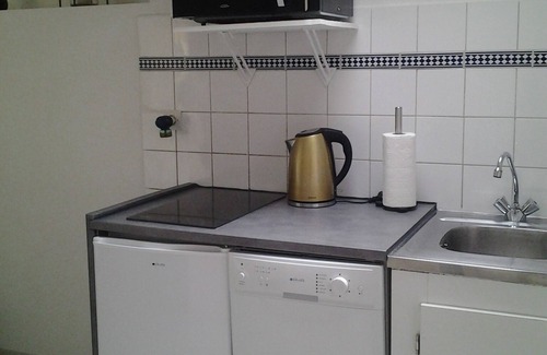 Pezens Apartment | Private Pool Studio Villa Near Carcassonne - Rated 9.4/10