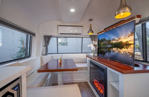 Prescott House | Convenient Air Village Creekside Unit #5 for Families