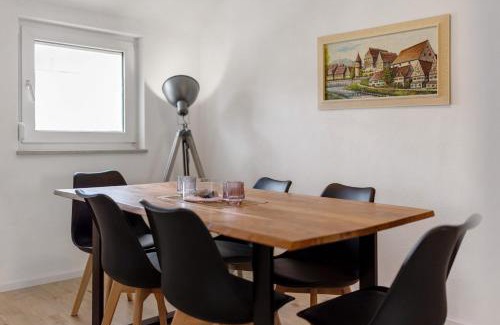 Balingen Apartment | Guest Rated: 9.1 at Airbnbali - Pet & Child Friendly Stay