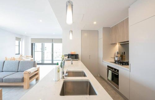 Epping Apartment | Welcoming Aircabin Epping: 2 Beds Apt with Free Parking