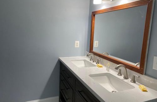 Seaside Heights Apartment | Premier Aire Apartment: 3 Bedroom Oceanfront Retreat