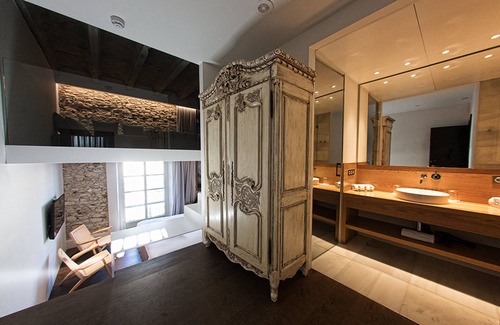 Almeria Centro Hotel | Relax at Aire Hotel & Ancient Baths with Spa and Pool