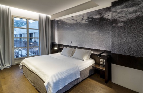 Almeria Centro Hotel | Relax at Aire Hotel & Ancient Baths with Spa and Pool