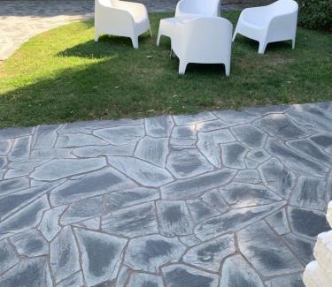 Bahia Blanca House | Budget-Friendly Stay at Aire Ju with Pool Access