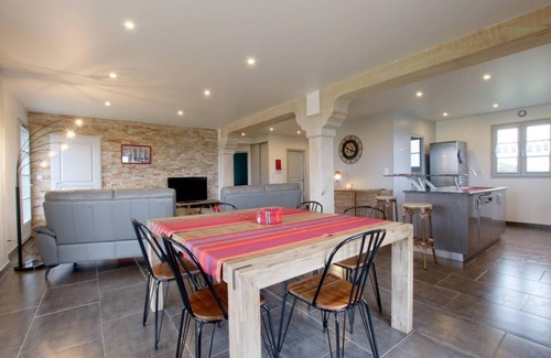 Sare House | Discover Airosa Gîte: Family-Friendly Retreat in Sare
