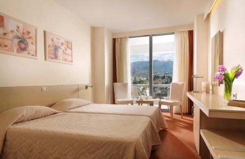 Kastellocampos Hotel | Beachfront Bliss at Airotel Achaia Beach - 4-Star Retreat