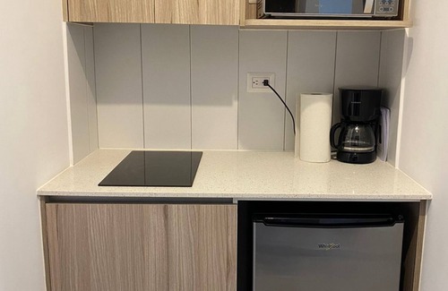 Zona 13 Apartment | Convenient Airport Apartment with Pet-Friendly Amenities