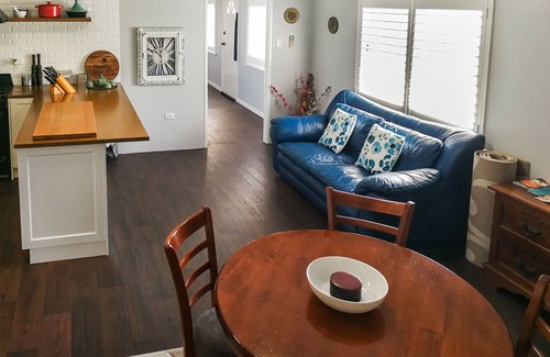 Redcliffe Bed & Breakfast | Exceptional Airport B&B: Guest Rated 9.8 with Dining & More