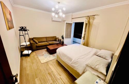 An-Nuzhah House | Airport Edge Suite