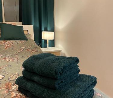 Warsaw Apartment | Family-Friendly Airport Green Apartment KL21 with Free Parking