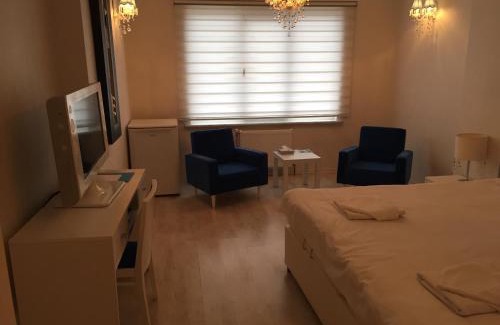 Pendik Apartment | Convenient Airport Residence with Family-Friendly Amenities