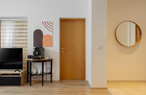Otopeni Apartment | Exceptional Airport Rin Nord Residence with Private Pool