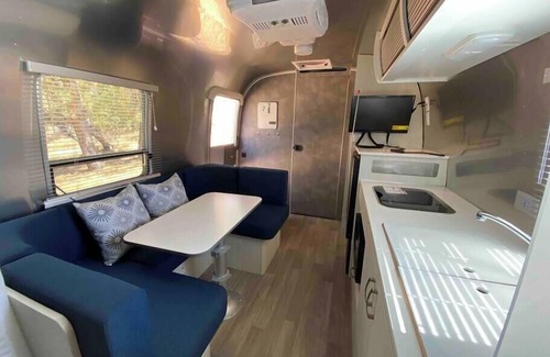Dunlap Apartment | Cozy Airstream Retreat - Minutes from Kings Canyon Adventure