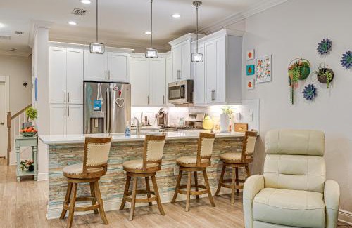 Dunedin House | Coastal Retreat: Family-Friendly Casa with Ocean Views