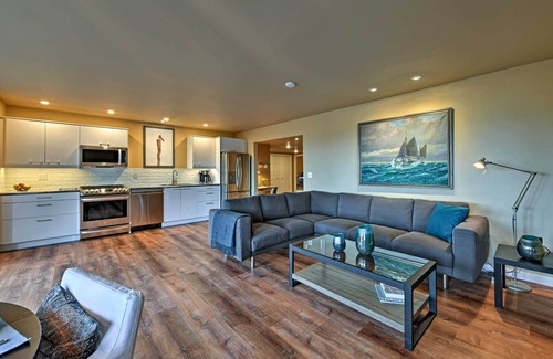 Anacortes Apartment | Idyllic Retreat with Ocean Views Near Anacortes