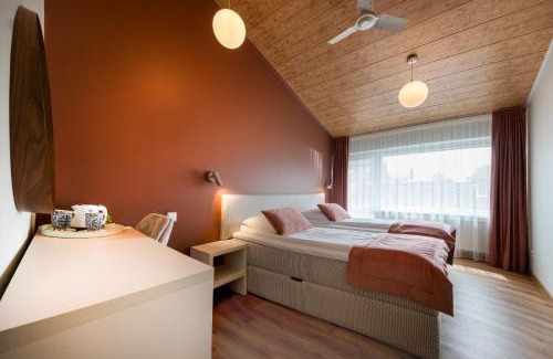 Old Town House | Inviting Aismares: Family-Friendly Stay with Pool Access