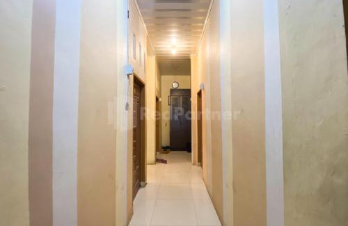 Stabat Hotel | Discover Aisyah Homestay Syariah RedPartner: Family-Friendly Stay