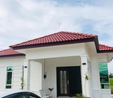 Kota Sarang Semut House | Discover Aisyy Homestay: Family-Friendly Retreat with 9.2/10