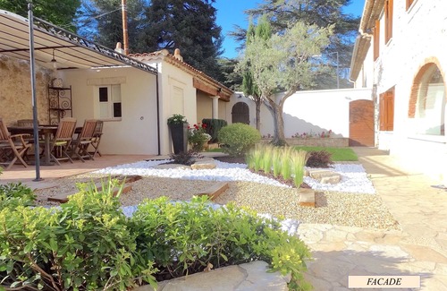 La Destrousse Villa | Explore Aix-en-Provence Countryside with Private Pool Oasis