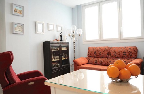 Algorta Apartment | Ocean View Aixerrota Apartamentos B: Rated 9/10 for Families