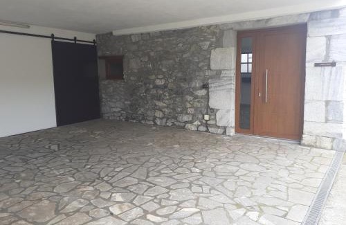 Igantzi House | Discover Aizalegia: Child-Friendly 4-Star Retreat