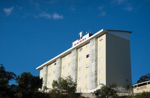 Dom Geronimo Hotel | AJ Hotel Chapecó - Prime Location Near Shopping & Dining