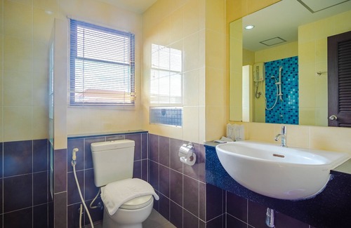 Ratsada Hotel | AJ Residence: Budget-Friendly Stay with Family Amenities