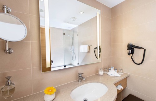 Pertisau Hotel | Experience Elegance at Travel Charme Fürstenhaus am Achensee