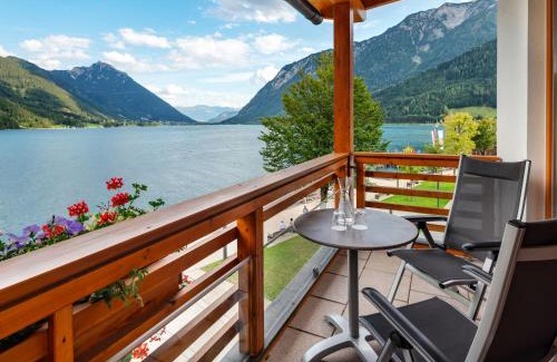 Pertisau Hotel | Experience Travel Charme Fürstenhaus with Private Pool & Ocean View