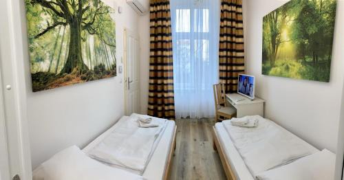 Leopoldstadt House | Family-Friendly AJO Vienna Central Room with Contactless Check-in