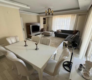 Canakkale Apartment | Family-Friendly Ak Home Dublex: Rated 9.6/10 by Guests