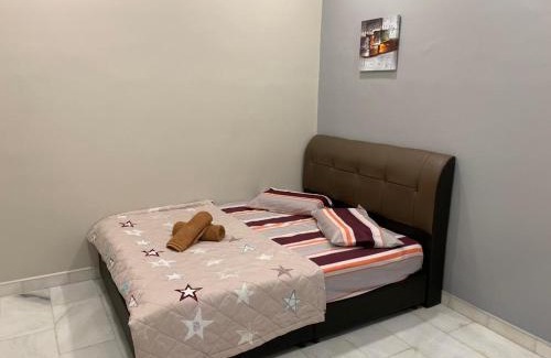 Port Dickson House | AK Homestay: Family-Friendly with Ocean View & Great Reviews