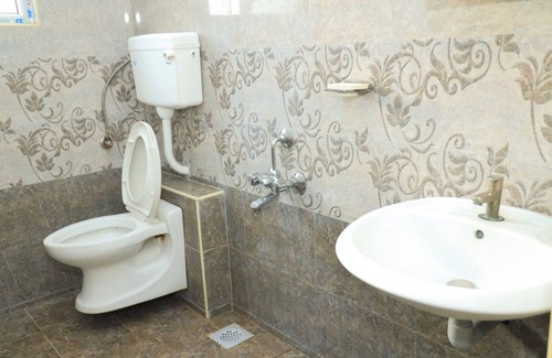 Vellore Hotel | AK Vellore Stays