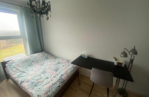 Fordonek Apartment | Top-Rated Akademicka 8b: Family-Friendly Comfort Awaits