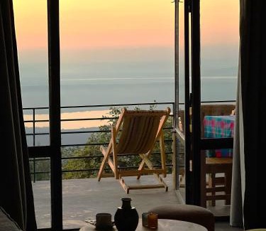 Agakera National Park Hotel | Discover Akagera Ihema Lodges: Guest Rated 9.8 & Pet Friendly