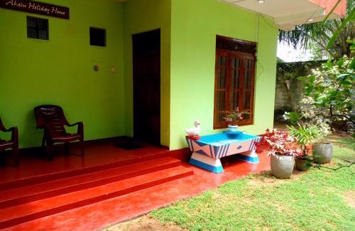 Rathgama House | Discover Akain Holiday Home: Pet-Friendly with Ocean Views