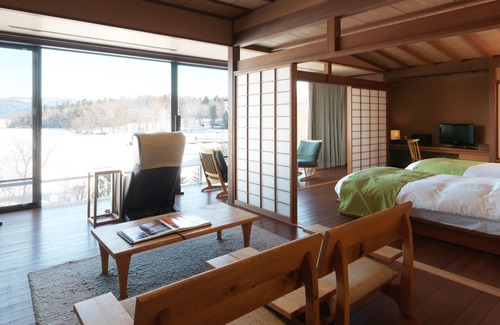 Akankohan Resort | Elegant Akan Tsuruga Bessou HINANOZA with Spa & Dining
