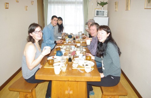 Nakafurano House | Akane-yado: Family-Friendly Stay with Delicious Dining